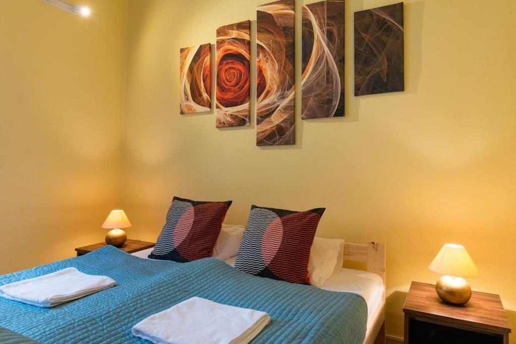 Big Cosy Retro Apt, Free Parking, 15Min Oldtown & Kazimierz - By Homelike Krakau Buitenkant foto