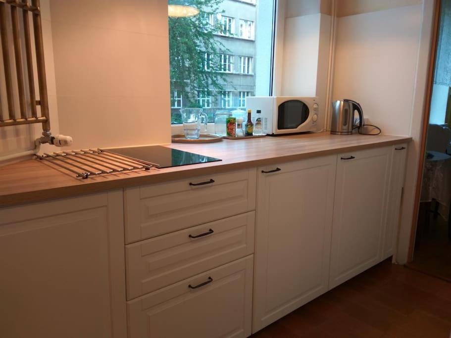 Big Cosy Retro Apt, Free Parking, 15Min Oldtown & Kazimierz - By Homelike Krakau Buitenkant foto