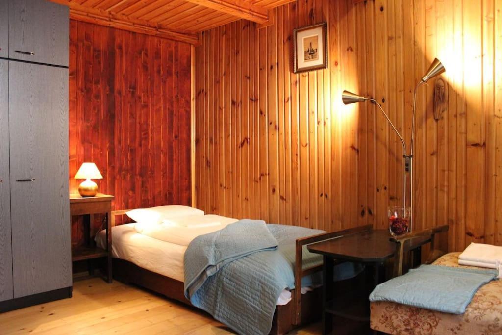 Big Cosy Retro Apt, Free Parking, 15Min Oldtown & Kazimierz - By Homelike Krakau Buitenkant foto